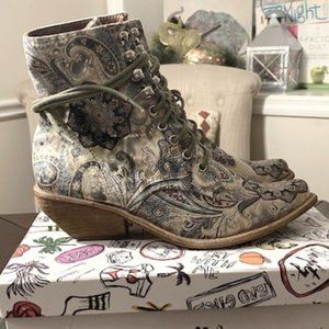 Jeffrey Campbell x Free People Elmcroft Grove Velv